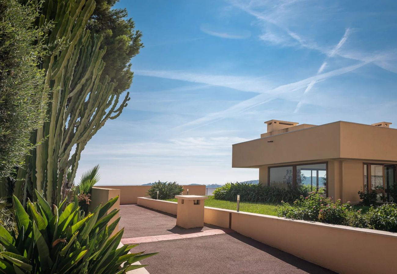 Apartment in Beaulieu-sur-Mer - Dylan