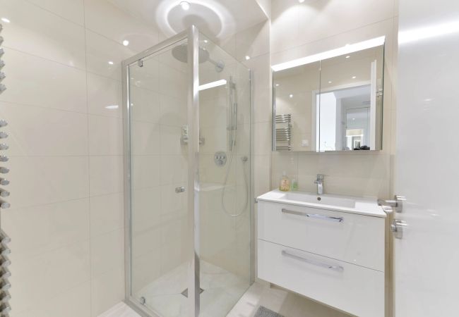 Apartment in Beaulieu-sur-Mer - Leonardo Apartment in Beaulieu-sur-Mer - Leonardo