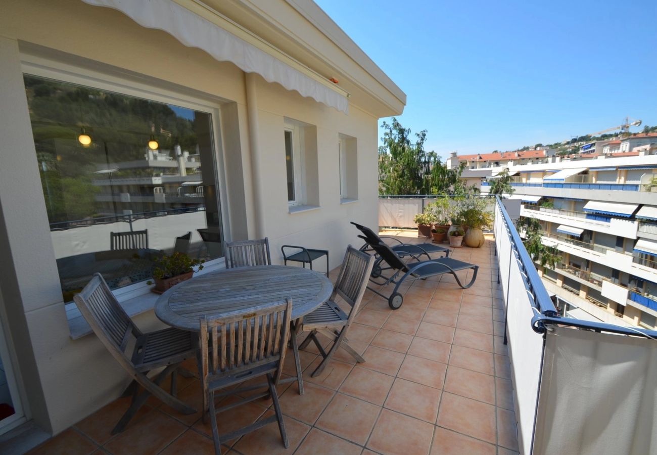 Apartment in Beaulieu-sur-Mer - julie