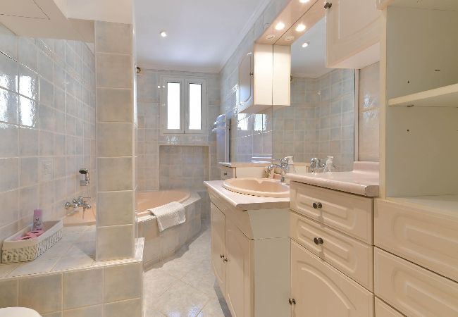 Apartment in Beaulieu-sur-Mer - Michael Apartment in Beaulieu-sur-Mer - Michael