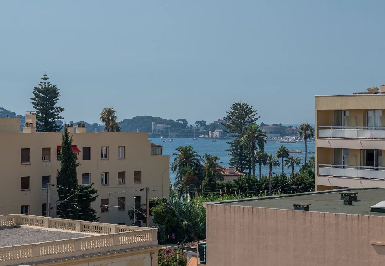 Apartment in Beaulieu-sur-Mer - Marc