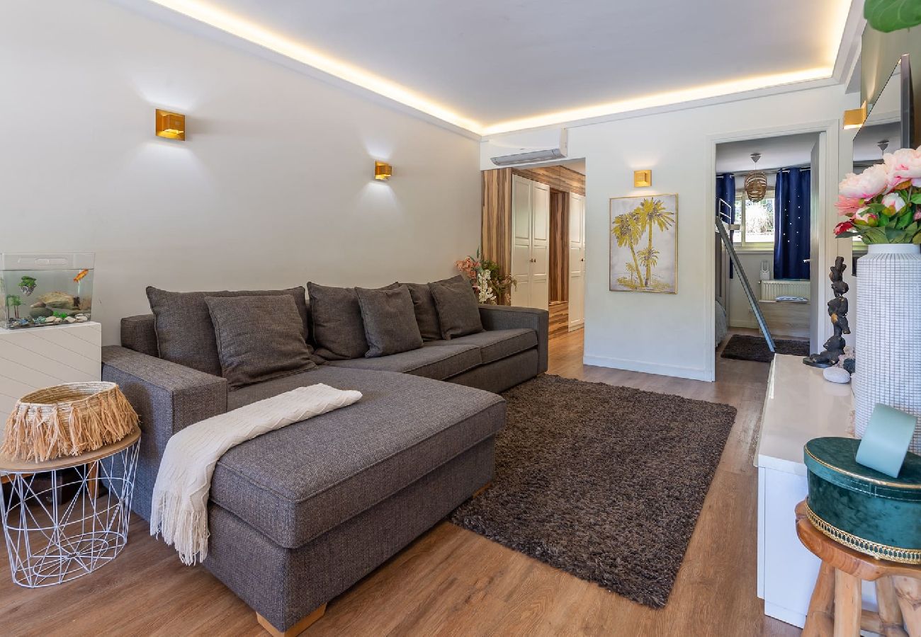 Residence in Saint-Jean-Cap-Ferrat - Tina