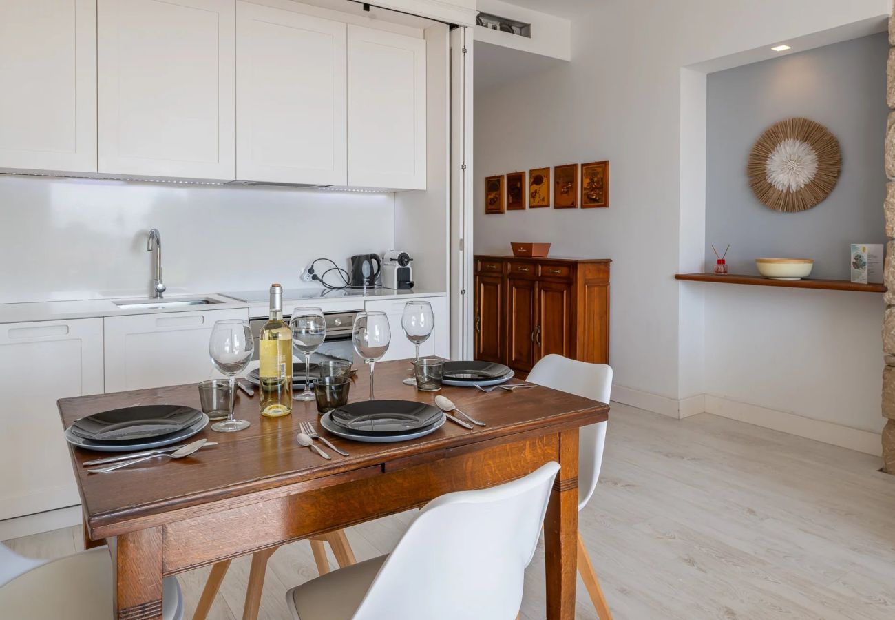 Apartment in Beaulieu-sur-Mer - Josh