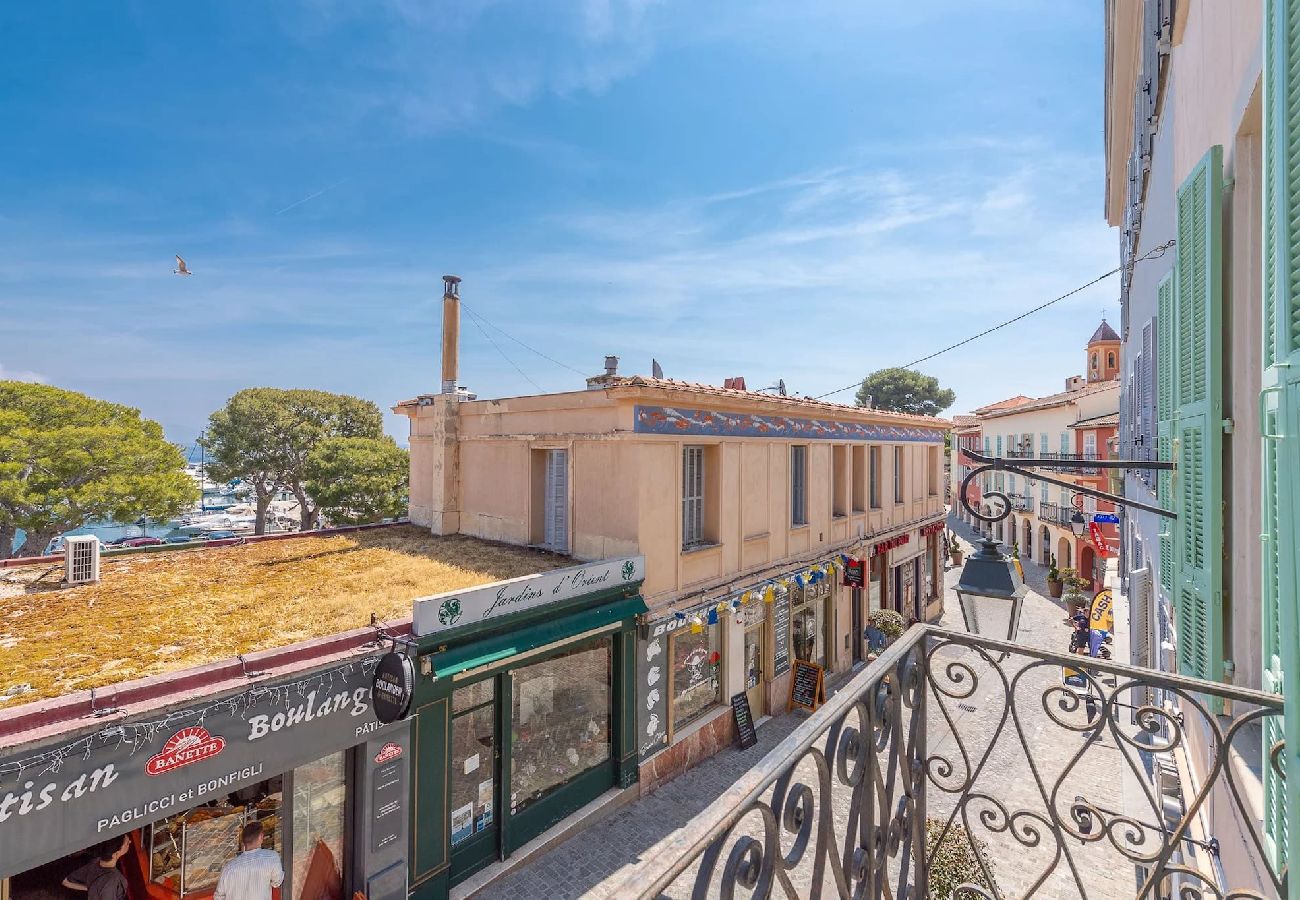 Apartment in Saint-Jean-Cap-Ferrat - Louisa