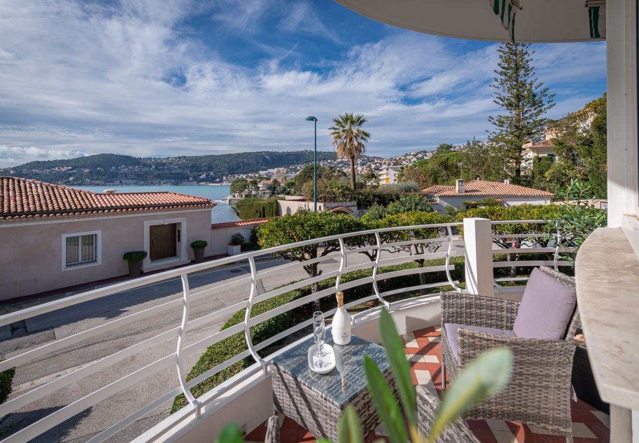 Apartment in Saint-Jean-Cap-Ferrat - Clay