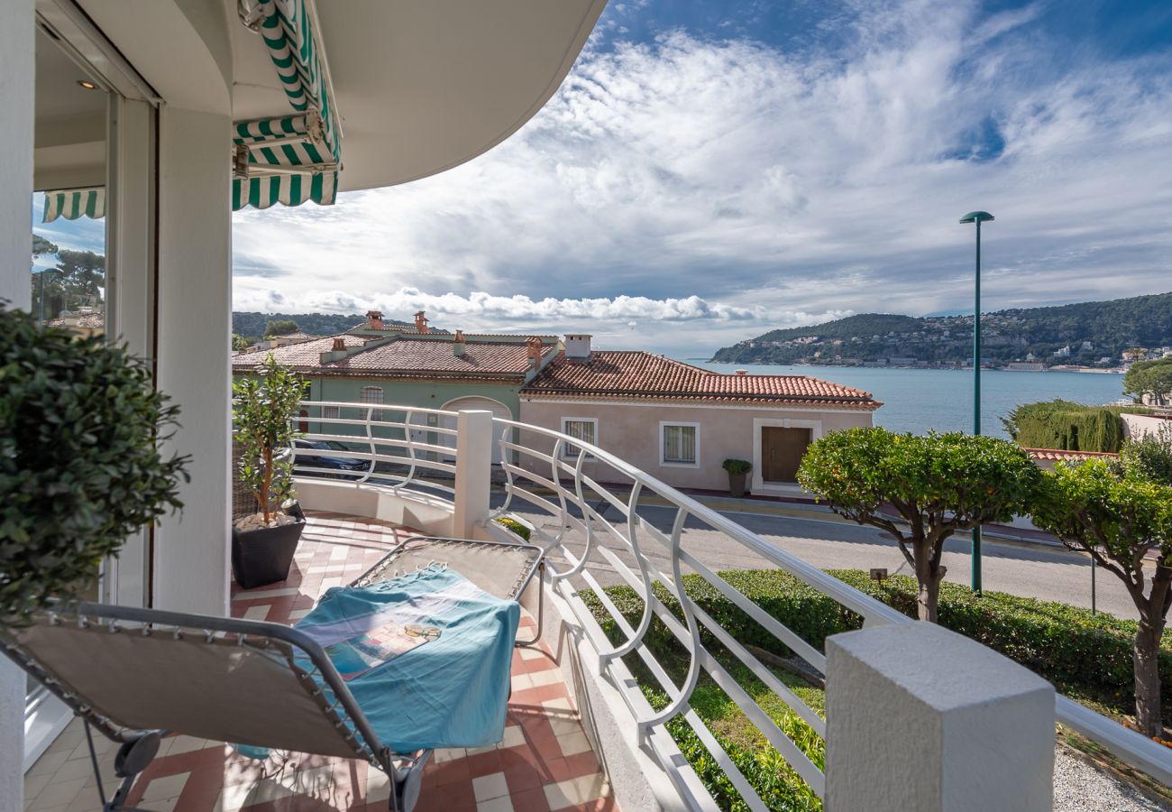 Apartment in Saint-Jean-Cap-Ferrat - Clay