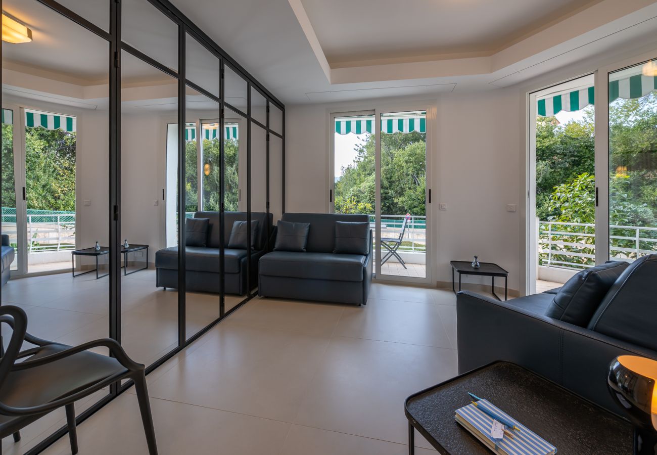 Studio in Saint-Jean-Cap-Ferrat - Aina