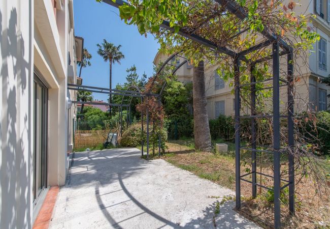 Apartment in Beaulieu-sur-Mer - Alexeev 4173338 Apartment in Beaulieu-sur-Mer - Alexeev 4173338