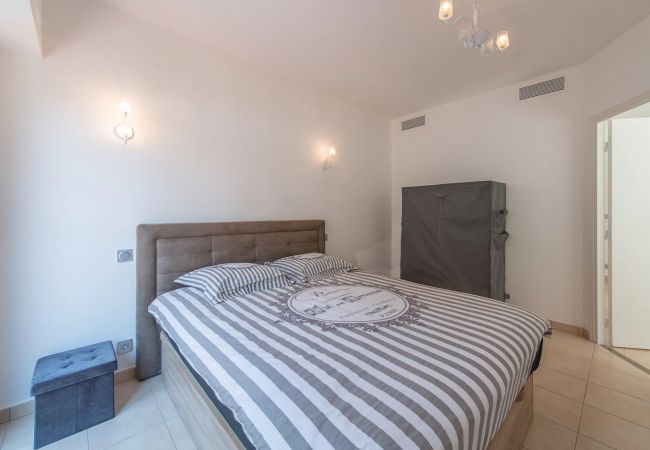 Apartment in Beaulieu-sur-Mer - Alexeev 4173338 Apartment in Beaulieu-sur-Mer - Alexeev 4173338