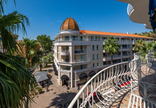 Apartment in Beaulieu-sur-Mer - MAUREEN