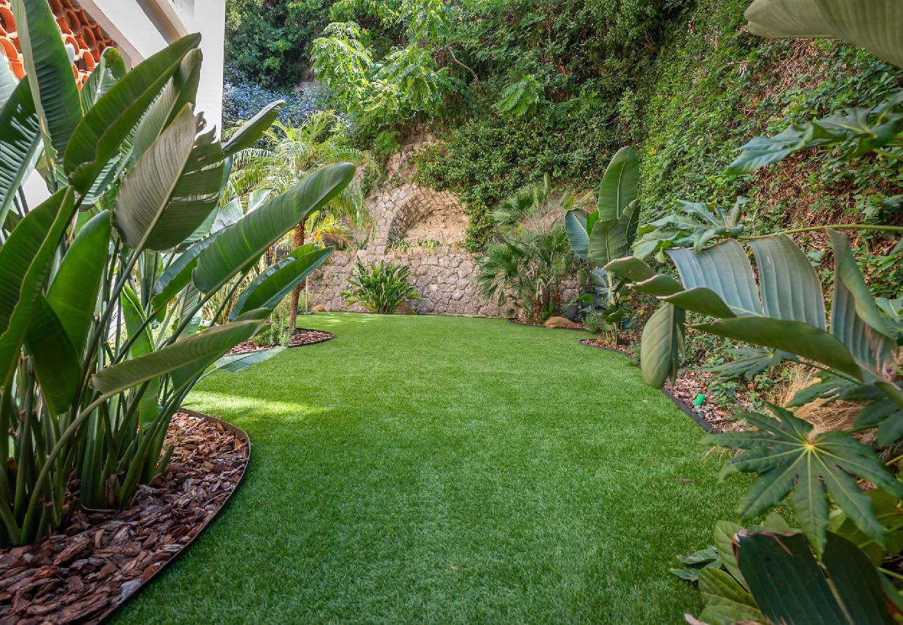 Residence a Saint-Jean-Cap-Ferrat - Tina