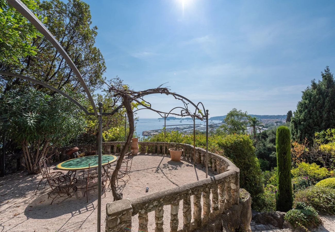 Appartement à Beaulieu-sur-Mer - Dylan