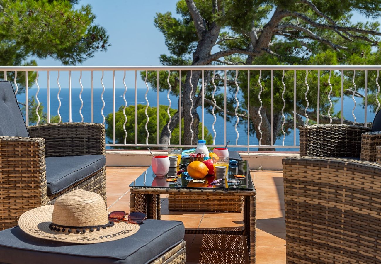 Appartement à Villefranche-sur-Mer - Roman