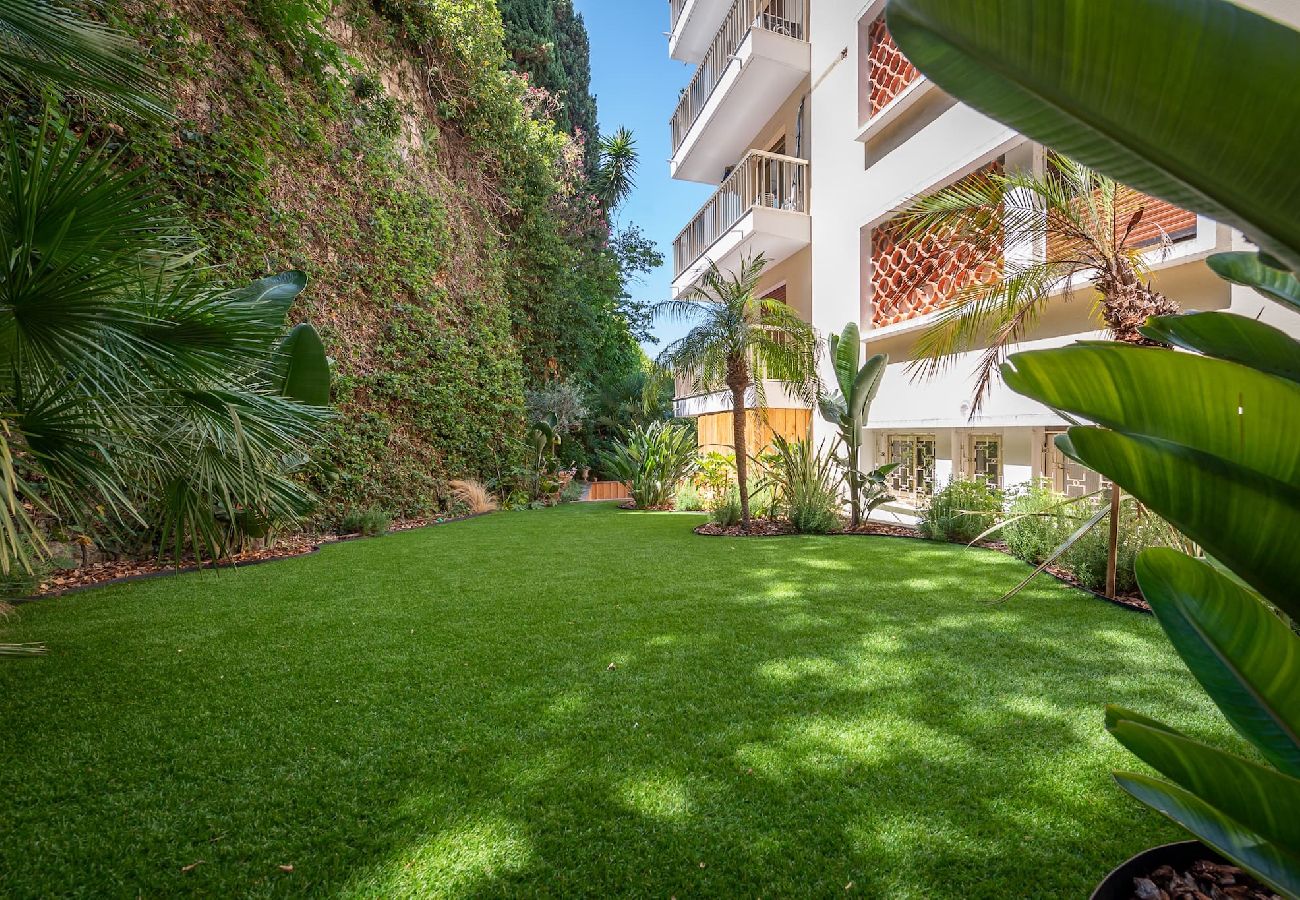 Кондоминиум на Saint-Jean-Cap-Ferrat - Tina
