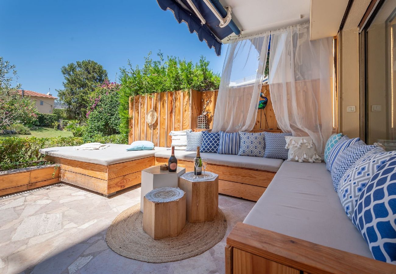 Кондоминиум на Saint-Jean-Cap-Ferrat - Tina