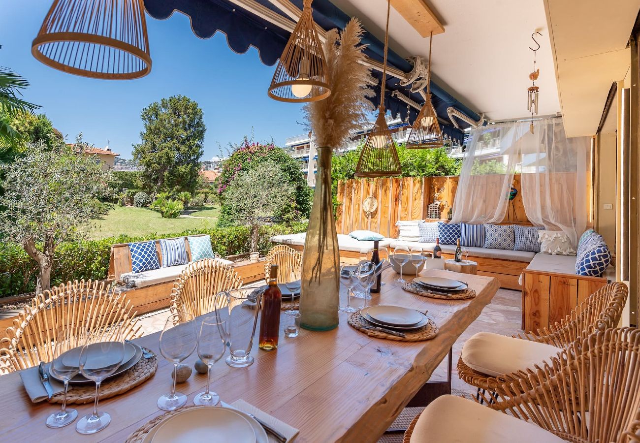 Кондоминиум на Saint-Jean-Cap-Ferrat - Tina