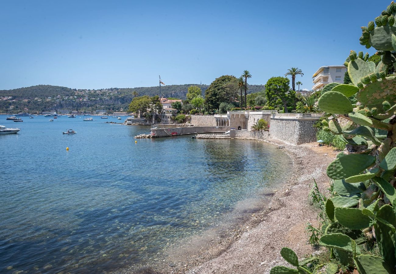 Кондоминиум на Saint-Jean-Cap-Ferrat - Tina