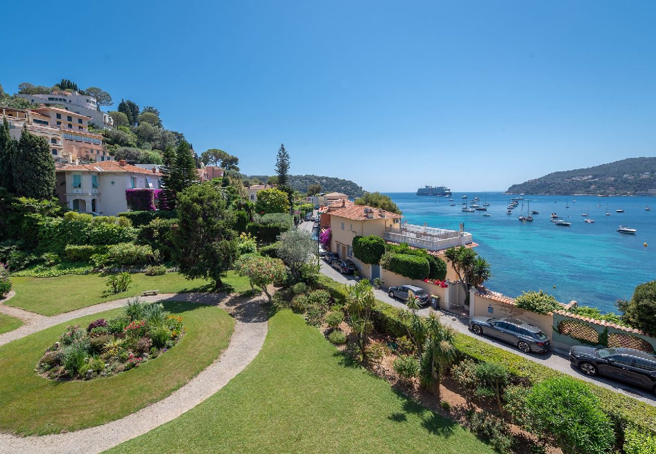 Кондоминиум на Saint-Jean-Cap-Ferrat - Elena