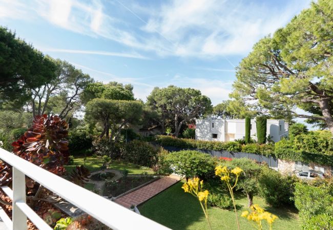 Апартаменты на Saint-Jean-Cap-Ferrat - Roxane  Апартаменты на Saint-Jean-Cap-Ferrat - Roxane